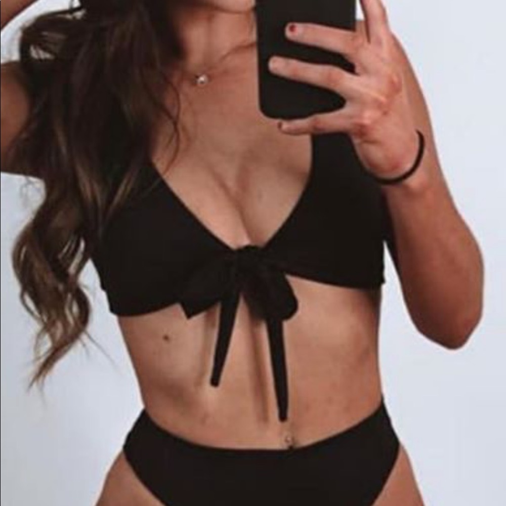 437 swimwear Kenzie Top